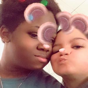 Meet your Posher, Karisma